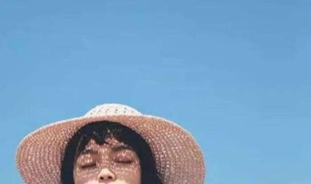 好看的手机壁纸女生用图片,展现个性魅力,点亮你的手机屏幕”