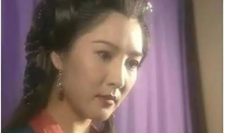 美女淫乱小说,一场跨越道德边界的爱欲狂欢